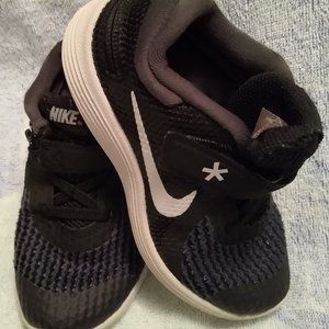 NIKE kids shoes